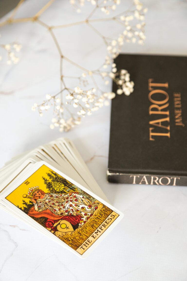 The Art of Tarot: 7 Amazing Secrets to Mastering Card Readings